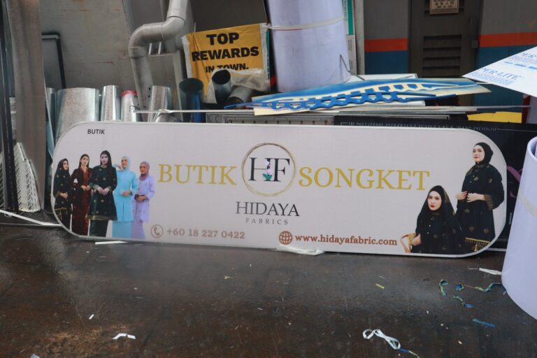 Signboard Custom Butik Songket Hidaya