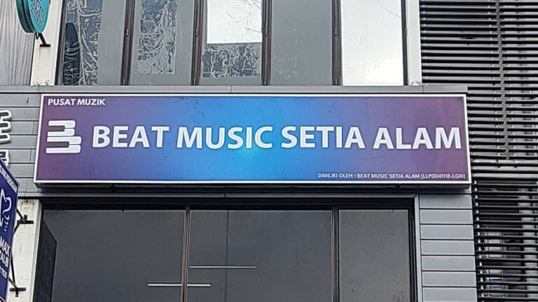Custom Lightbox Signage installed at Beat Music Setia Alam by GREAT SIGN ADVERTISING